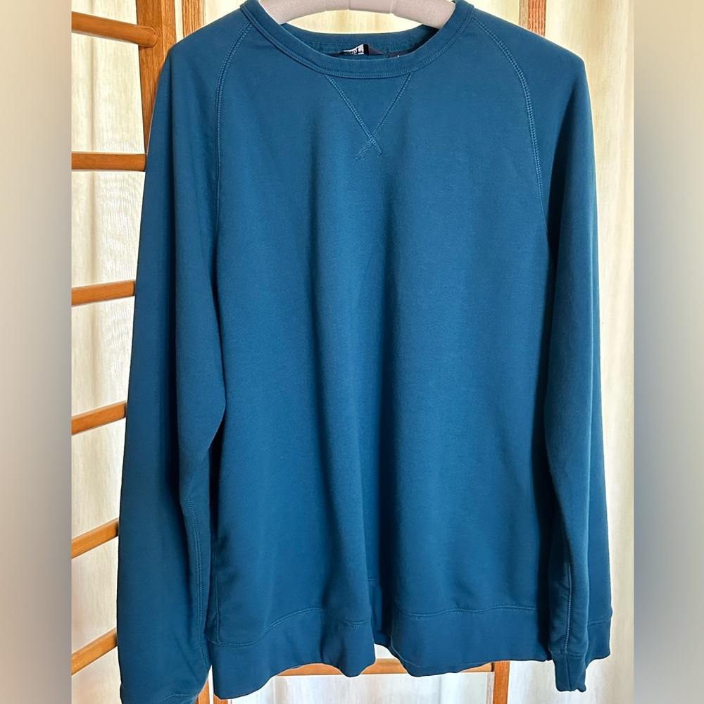 Lands End crew neck long sleeve sweat shirt men’s large